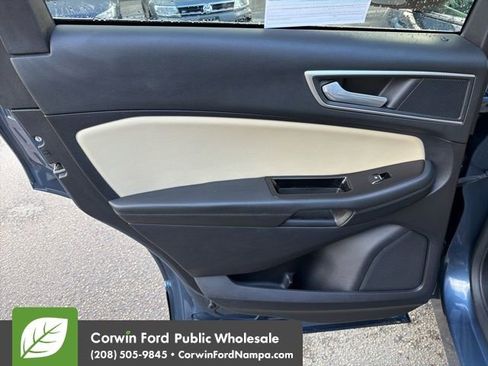 Used 2019 Ford Edge SEL w/ Equipment Group 201A image 29