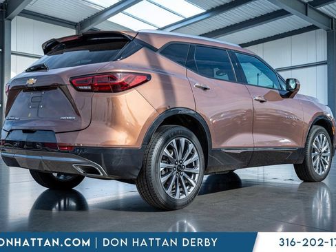 Used 2024 Chevrolet Blazer Premier AWD/4WD image 34