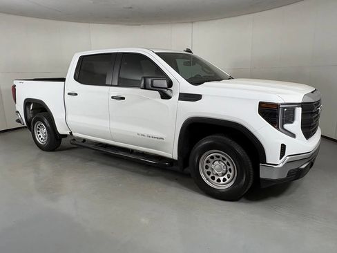 Certified 2024 GMC Sierra 1500 Pro w/ Pro Value Package AWD/4WD image 11