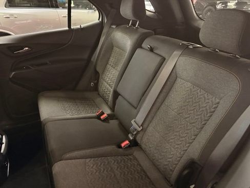 Used 2024 Chevrolet Equinox LT FWD image 22