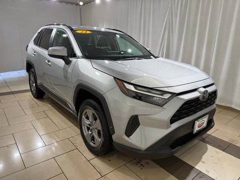 Used 2024 Toyota RAV4 XLE image 7