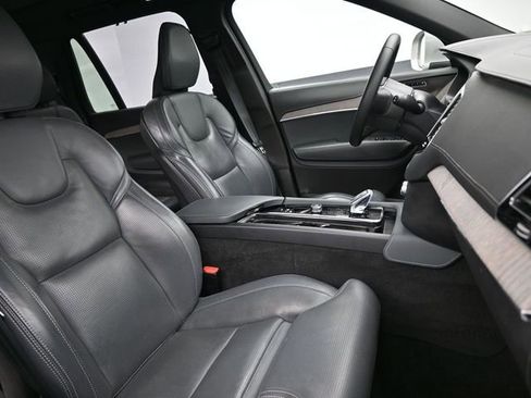 Used 2024 Volvo XC90 B6 Ultimate image 35