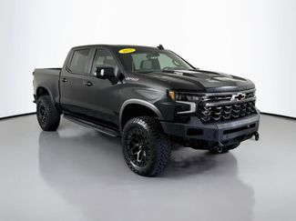 Used 2025 Chevrolet Silverado 1500 ZR2 w/ Technology Package AWD/4WD video 1