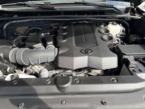 Used 2024 Toyota 4Runner TRD Pro AWD/4WD image 33