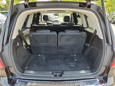 Used 2014 Mercedes-Benz GL 450 4MATIC image 29