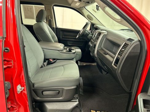Used 2018 RAM 1500 Express image 22