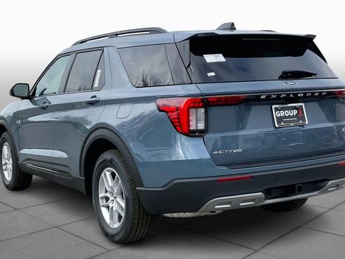 New 2026 Ford Explorer Active w/ Active Comfort Package image 11