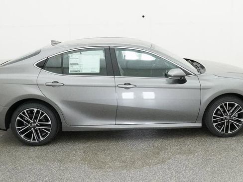 New 2026 Toyota Camry XLE image 11