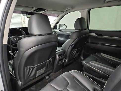 Used 2025 Hyundai Palisade SEL FWD image 15