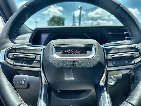 New 2026 GMC Terrain Elevation w/ Black Edition FWD image 33