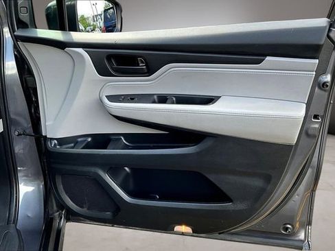 Used 2023 Honda Odyssey EX-L image 29