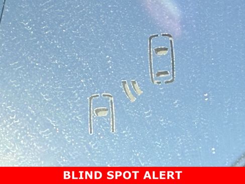 Used 2025 Toyota Tundra Limited image 24