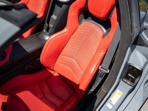 Used 2024 Chevrolet Corvette Stingray Premium Conv w/ Z51 Performance Package RWD image 29