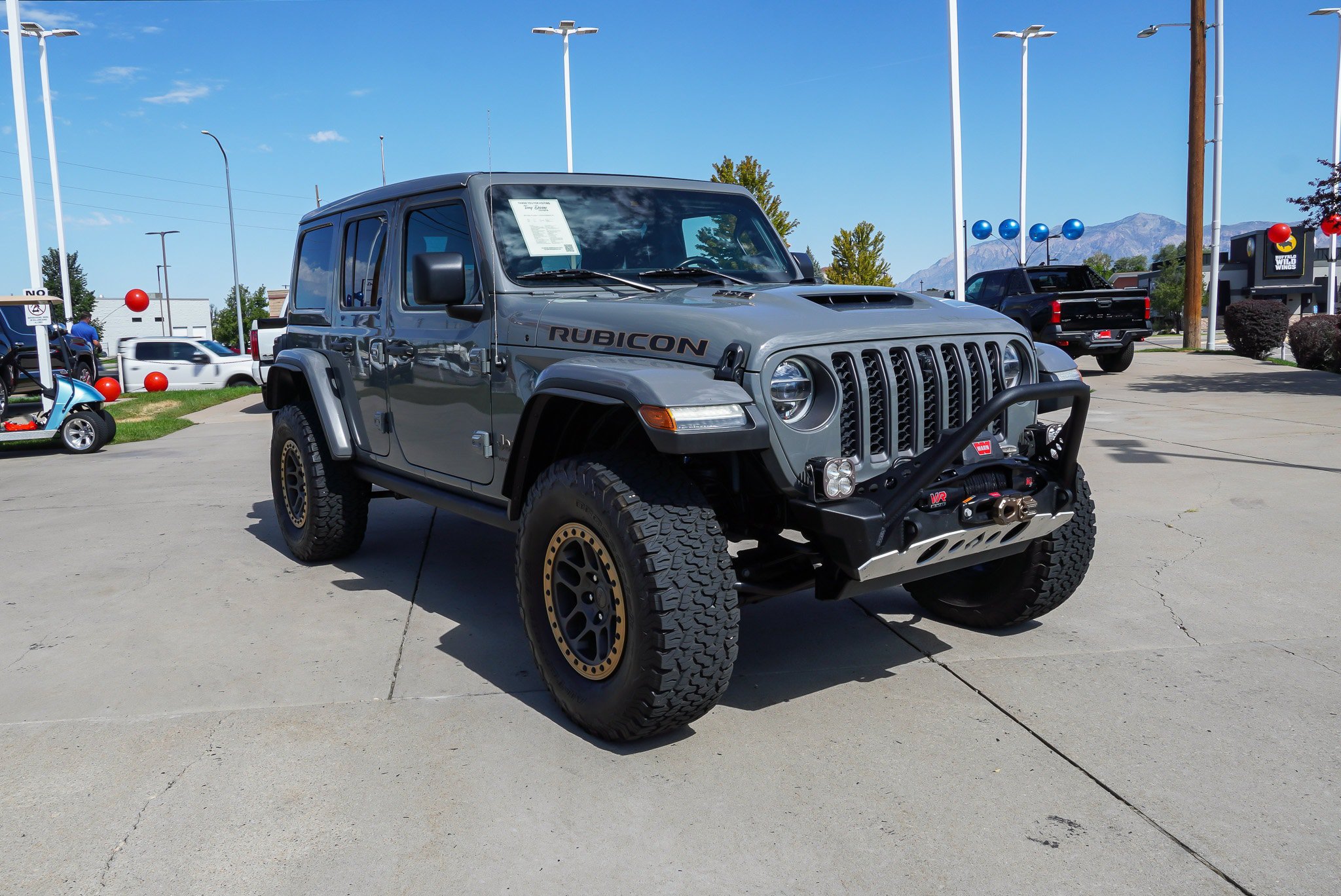 Used 2022 Jeep Wrangler Unlimited Rubicon w/ Xtreme Recon 35" Tire Package AWD/4WD image 2