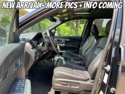 Used 2023 Honda Passport EX-L image 3
