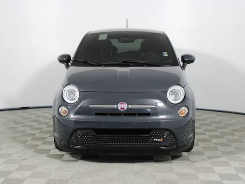 Used 2018 FIAT 500 e FWD image 32
