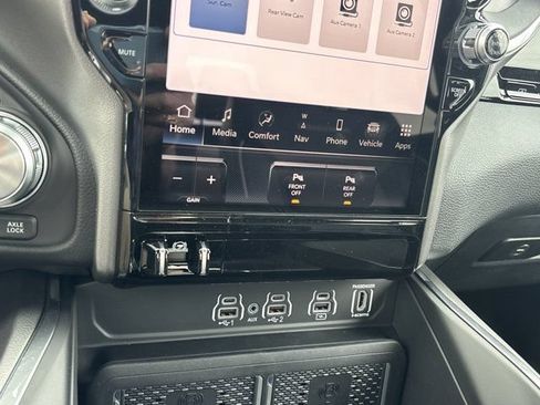 New 2026 RAM 1500 Laramie w/ Night Edition AWD/4WD image 41