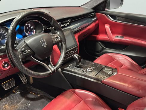 Used 2017 Maserati Quattroporte GTS GranSport RWD image 15