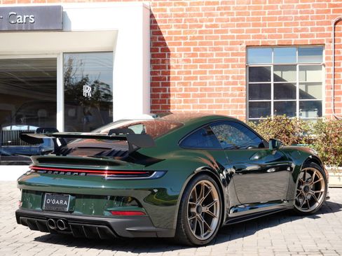 Used 2022 Porsche 911 GT3 RWD image 5