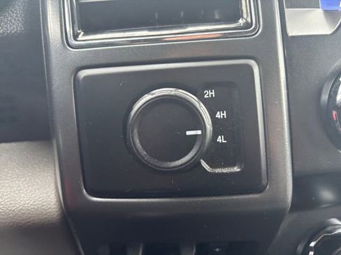 Used 2022 Ford F450 XLT image 22