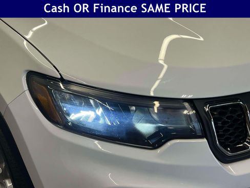 Certified 2023 Jeep Compass Latitude AWD/4WD image 11