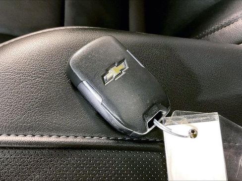 Used 2019 Chevrolet Silverado 1500 High Country w/ Safety Package II image 14