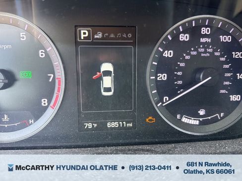 Used 2016 Hyundai Sonata Limited w/ Option Group 05 FWD image 7