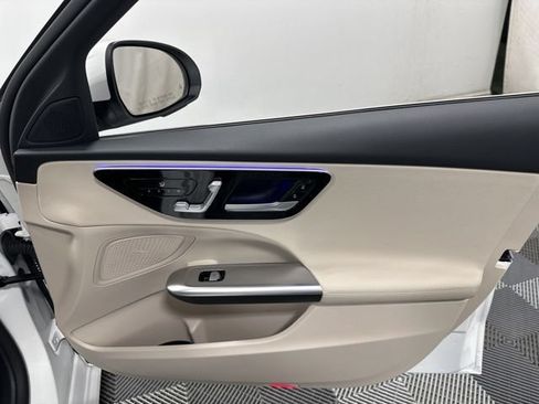 Certified 2024 Mercedes-Benz C 300 4MATIC Sedan image 16