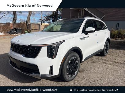 New 2026 Kia Sorento S w/ S Panoramic Sunroof Package