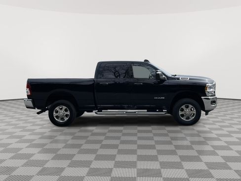 Used 2024 RAM 2500 Big Horn AWD/4WD image 5