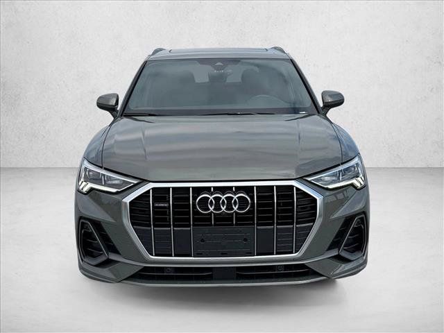 Used 2020 Audi Q3 2.0T Prestige w/ Prestige Package AWD/4WD image 2
