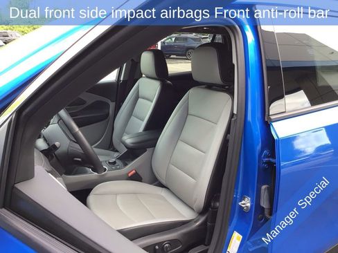 Used 2024 GMC Terrain SLT w/ LPO, Floor Liner Package AWD/4WD image 13