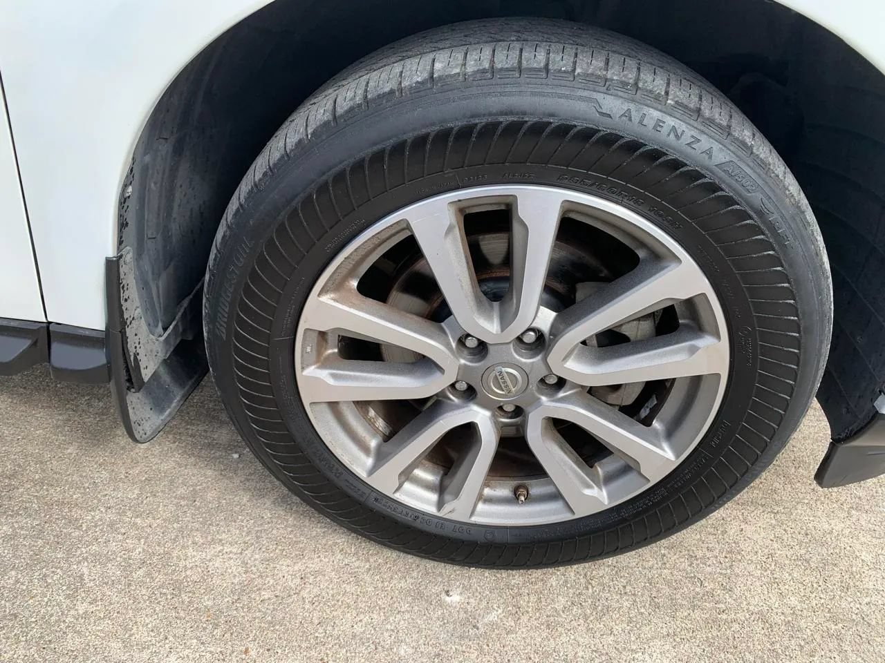 Used 2015 Nissan Pathfinder S FWD image 27