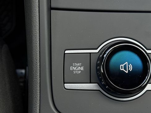 New 2026 Volkswagen Tiguan S image 17