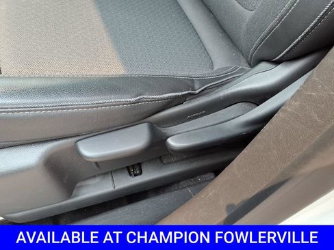 Used 2025 Buick Encore GX Preferred FWD image 3