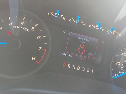 Used 2016 Ford F150 XLT w/ Equipment Group 301A Mid AWD/4WD image 4