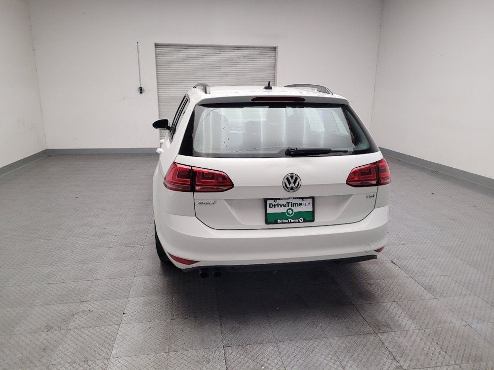 Used 2017 Volkswagen Golf S FWD image 6