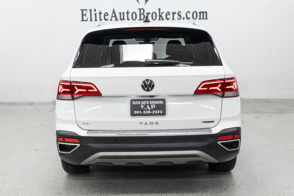 Used 2023 Volkswagen Taos SEL AWD/4WD image 4