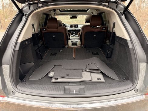 Used 2023 Acura MDX SH-AWD w/ Technology Package image 13