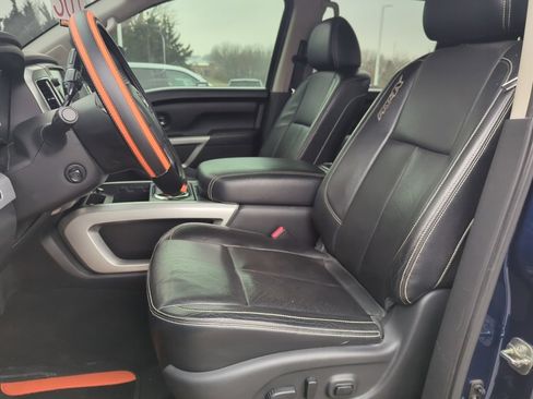 Used 2017 Nissan Titan PRO-4X image 7