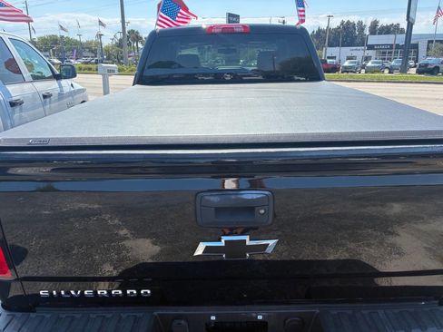 Used 2018 Chevrolet Silverado 1500 Custom w/ LPO, Black Pack image 5