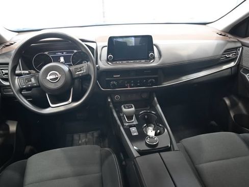 Used 2023 Nissan Rogue S AWD/4WD image 12