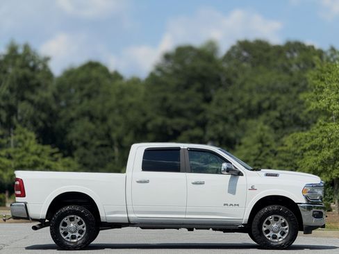 Used 2021 RAM 2500 Laramie image 11