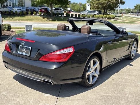 Used 2015 Mercedes-Benz SL 550 image 3
