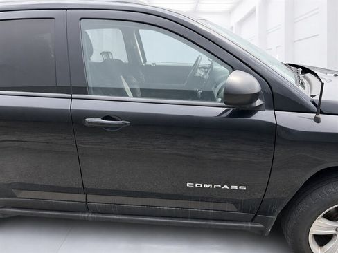 Used 2012 Jeep Compass Sport AWD/4WD image 25