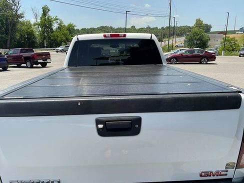 Used 2012 GMC Sierra 2500 Denali w/ Suspension Package, Off-Road AWD/4WD image 28
