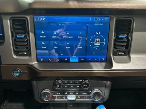 Used 2022 Ford Bronco Outer Banks w/ Sasquatch Package AWD/4WD image 71