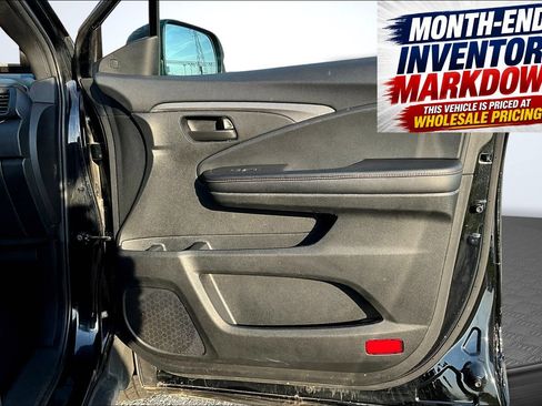 Used 2023 Honda Passport TrailSport image 32