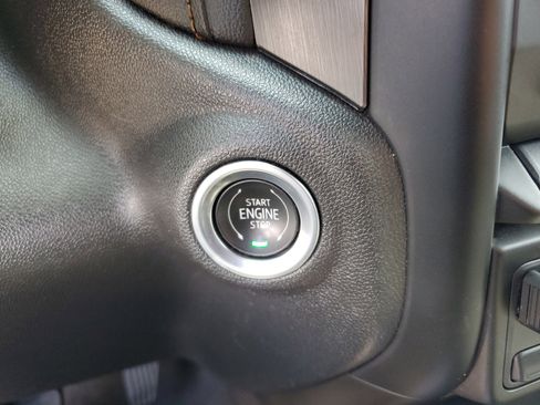 Used 2021 GMC Sierra 1500 AT4 image 22