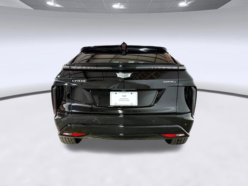 New 2026 Cadillac Lyriq Sport AWD/4WD image 9